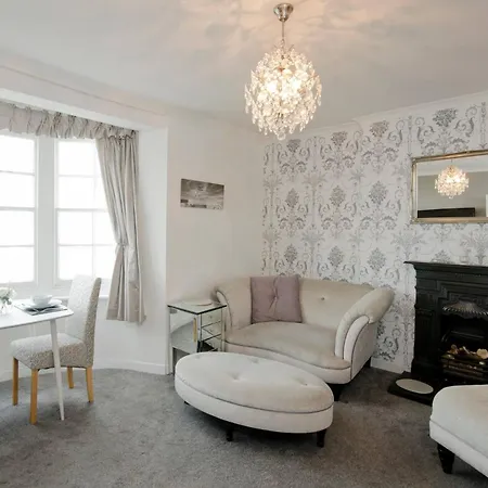 Seaview Regency Apartment With Private Parking Brighton Exterior foto