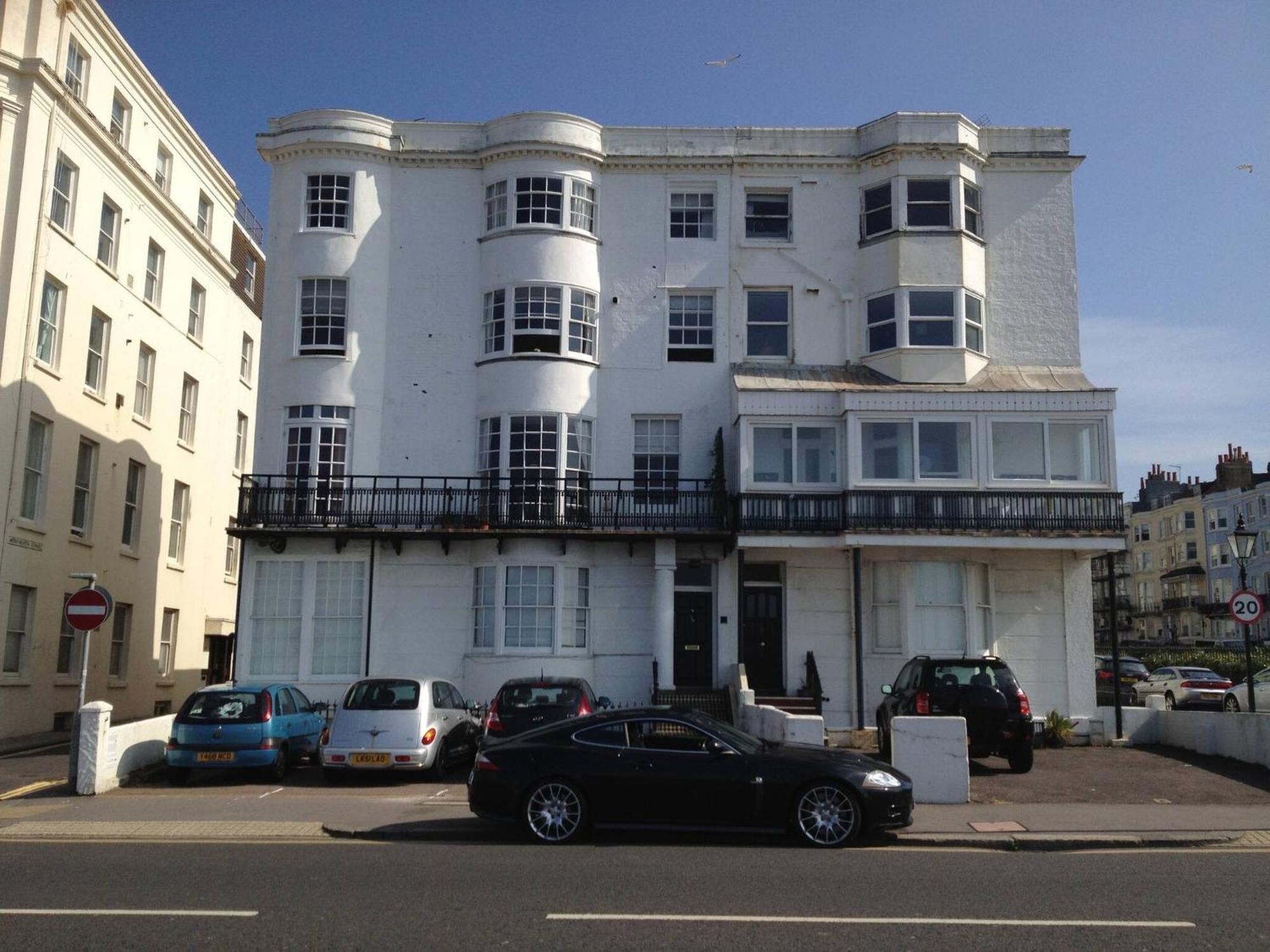 Apartamento Seaview Regency With Private Parking